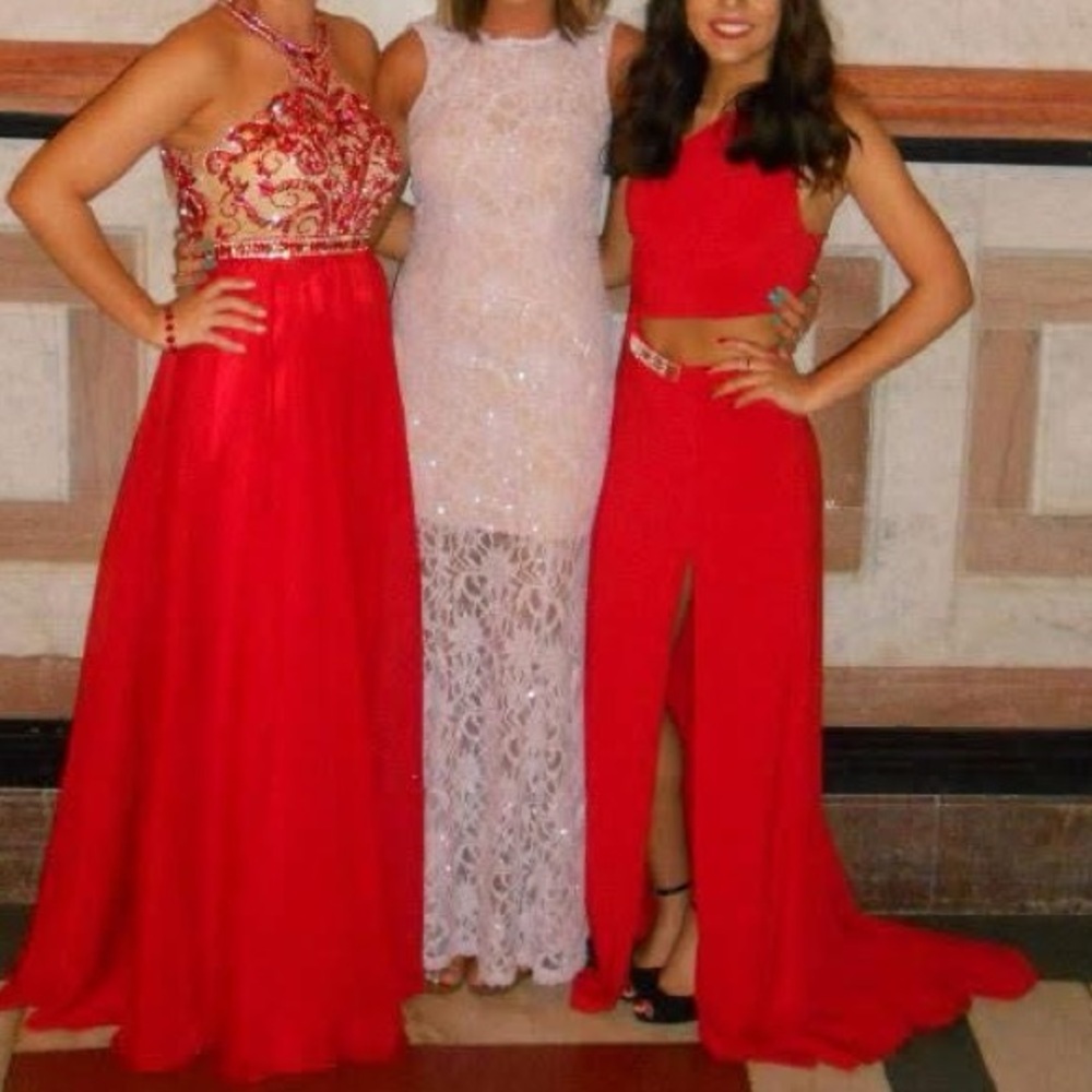 Elegant Red Gown with Shawl One shoulder dress